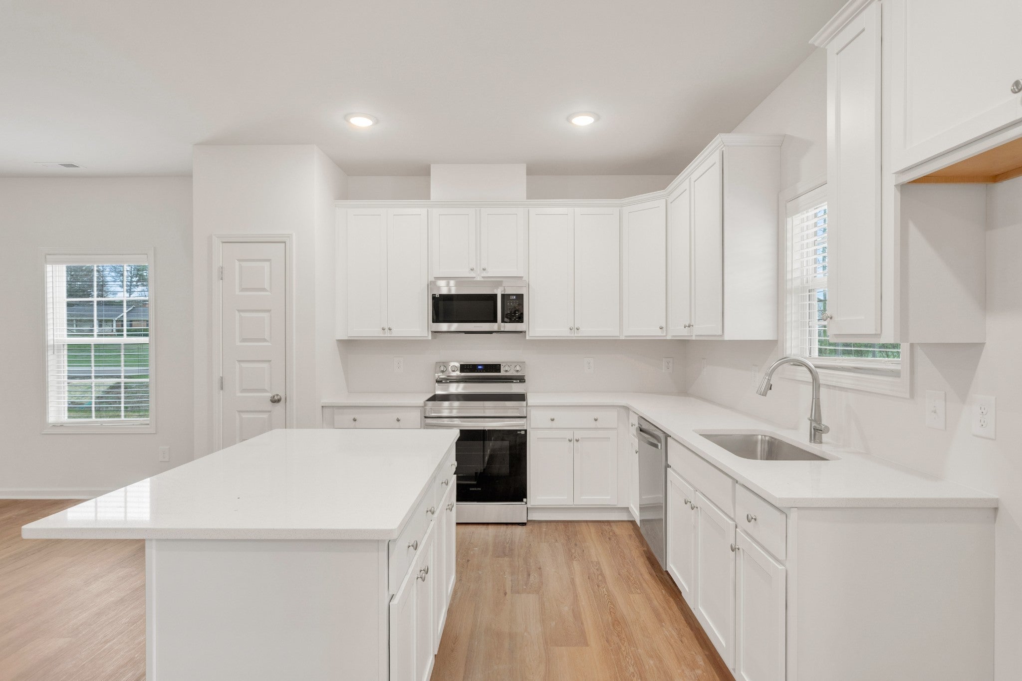 Photo of Listing #3173457