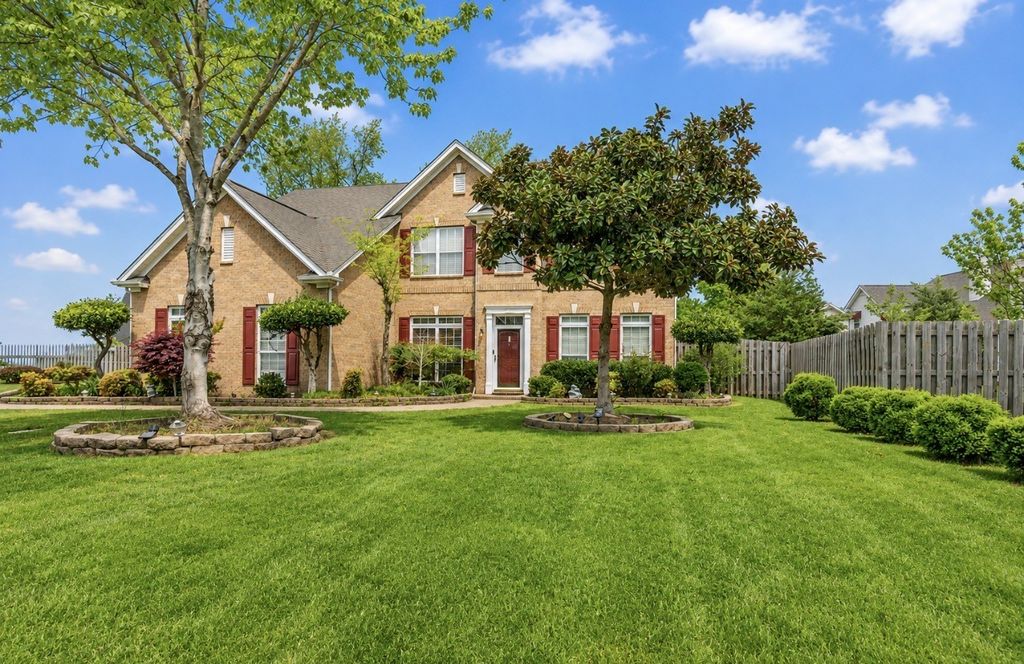 1204 Misty Glen Ct, Old Hickory