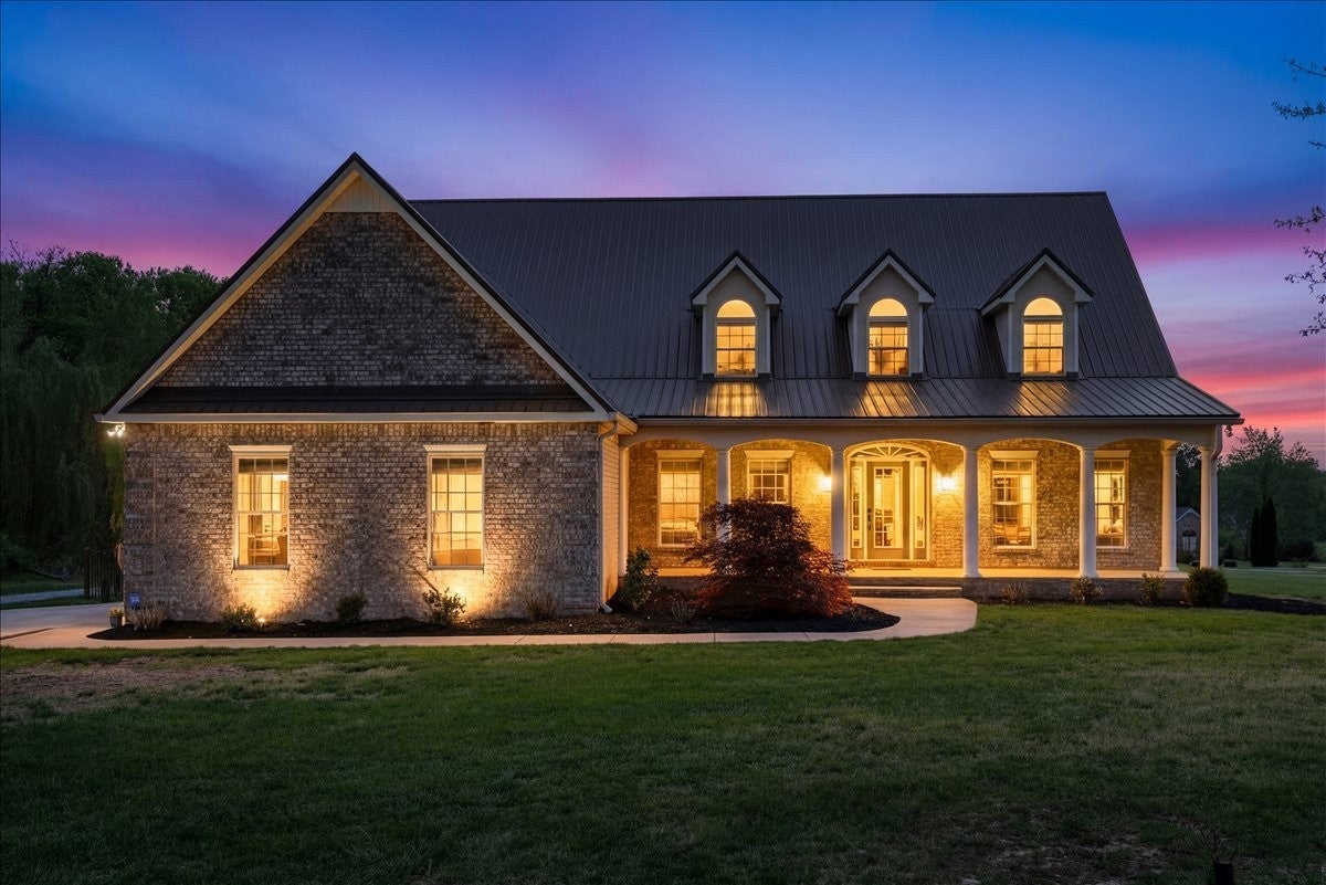 Photo of Listing #3175560