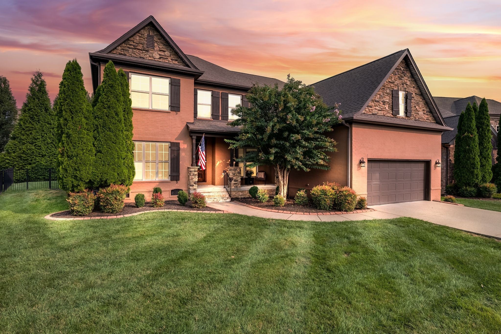 Photo of Listing #3175963