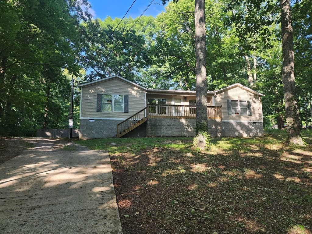 198 Neil Dr, Smithville