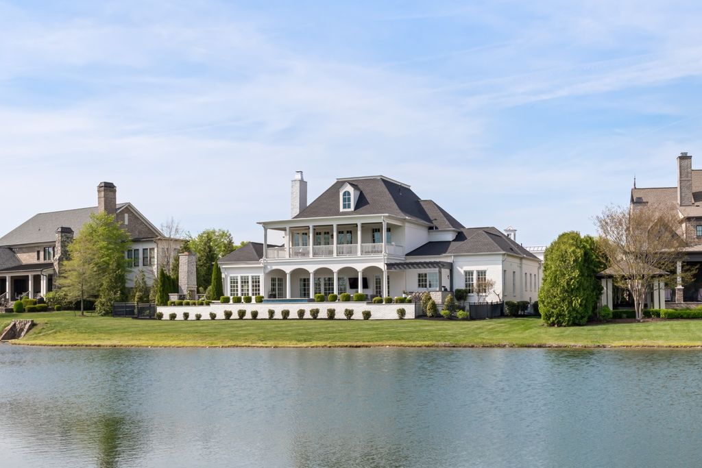 5053 Native Pony Trl, College Grove