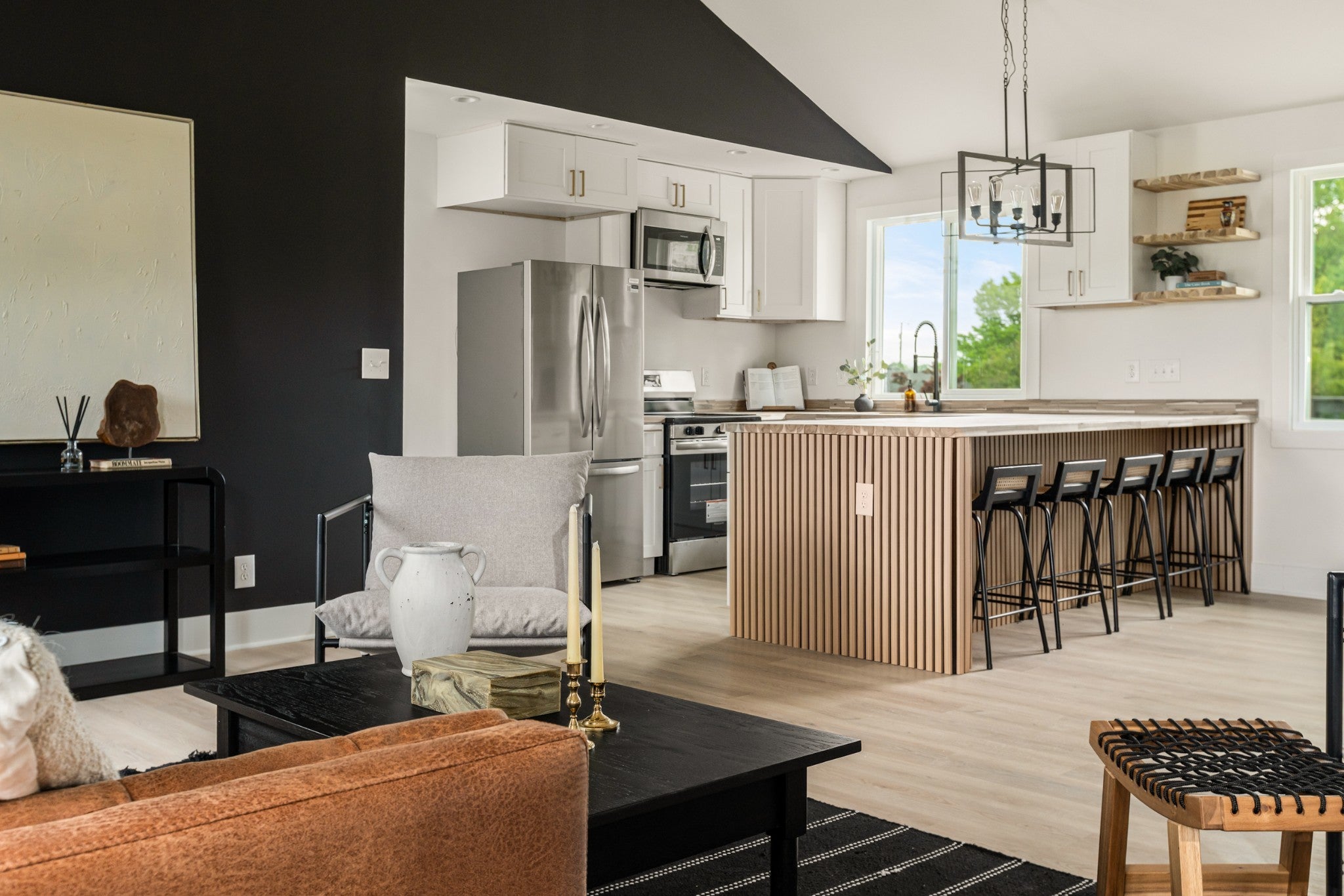 Photo of Listing #3176374