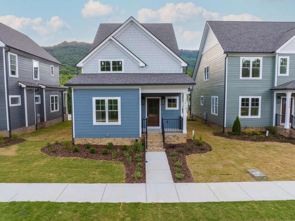 1317 Thomas Avenue, Chattanooga