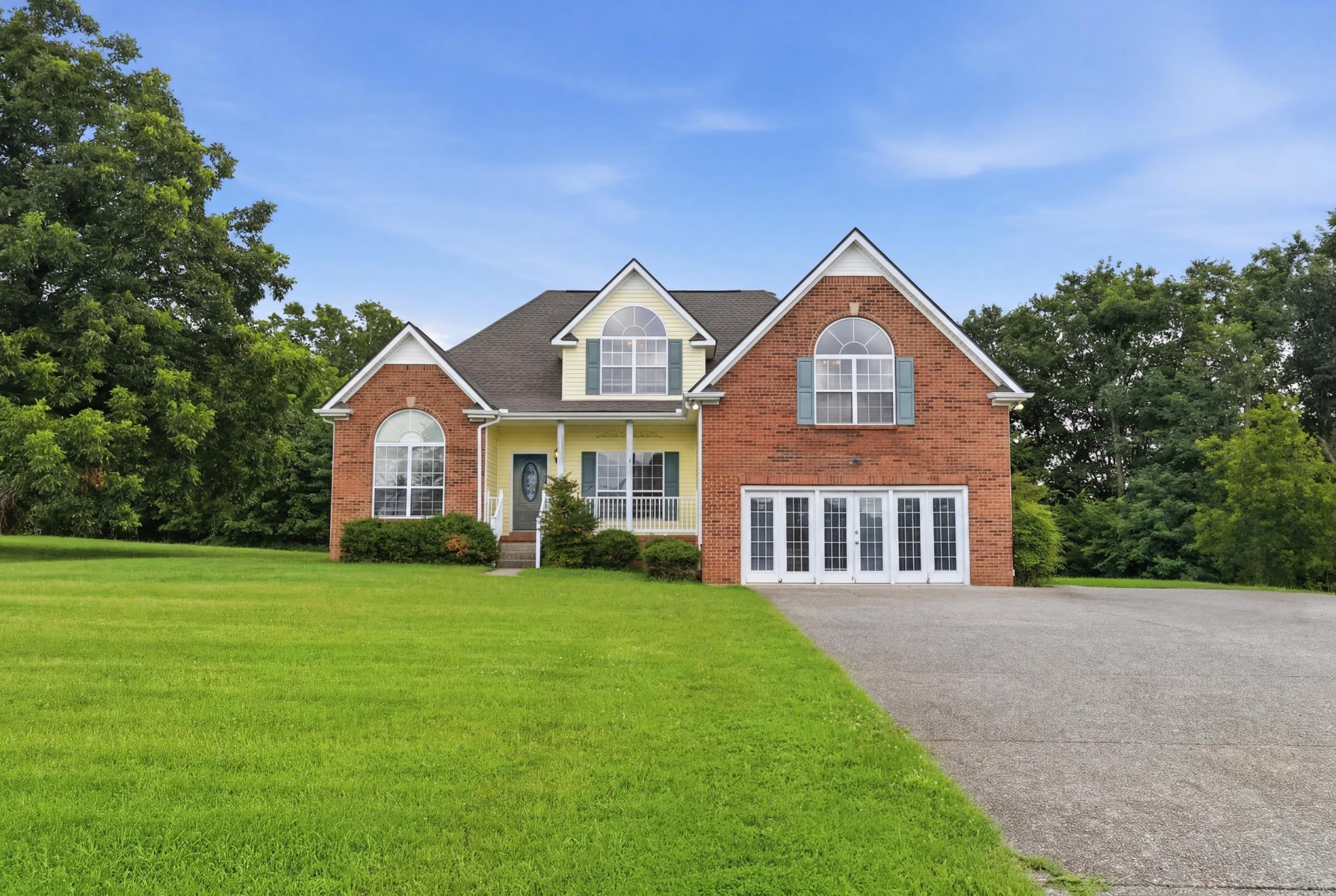 Residential Real Estate for sale in Cottontown, TN