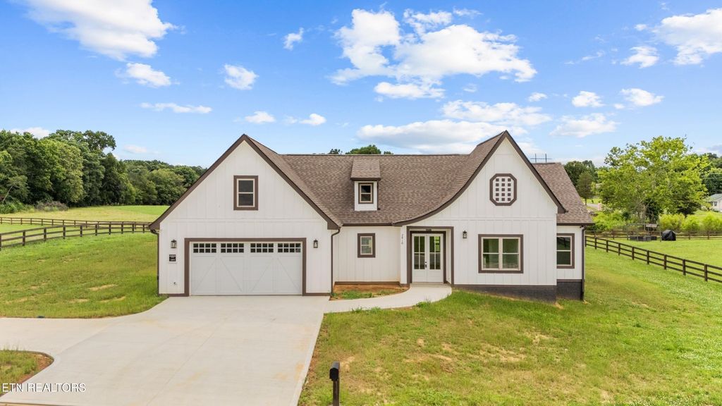 2410 Iron Forge Way, Sevierville