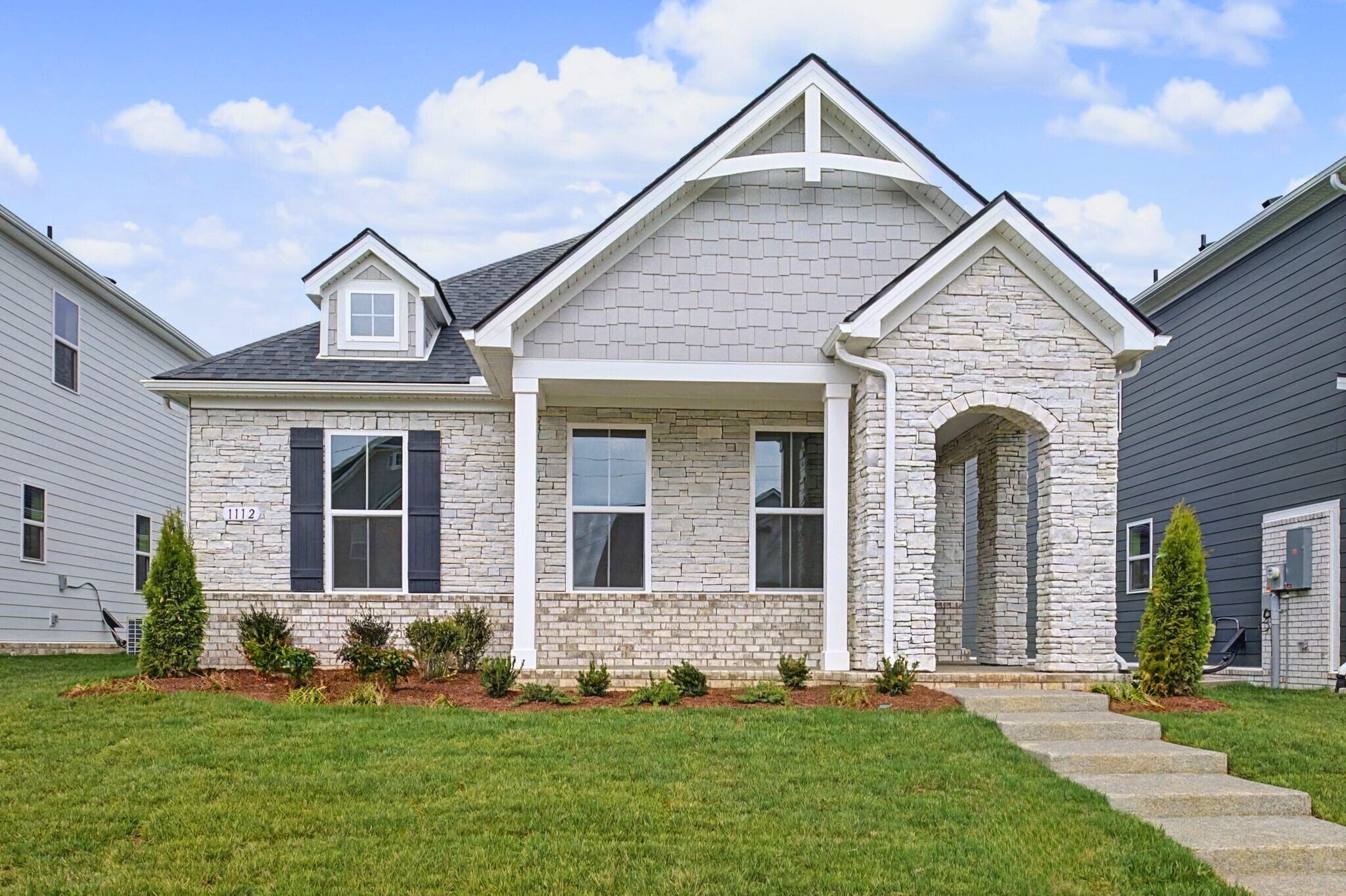 Photo of Listing #3177618