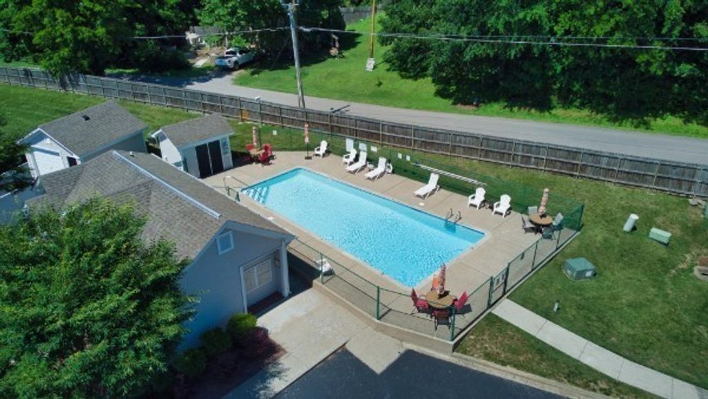 1363 Highway 12 S 232, Ashland City