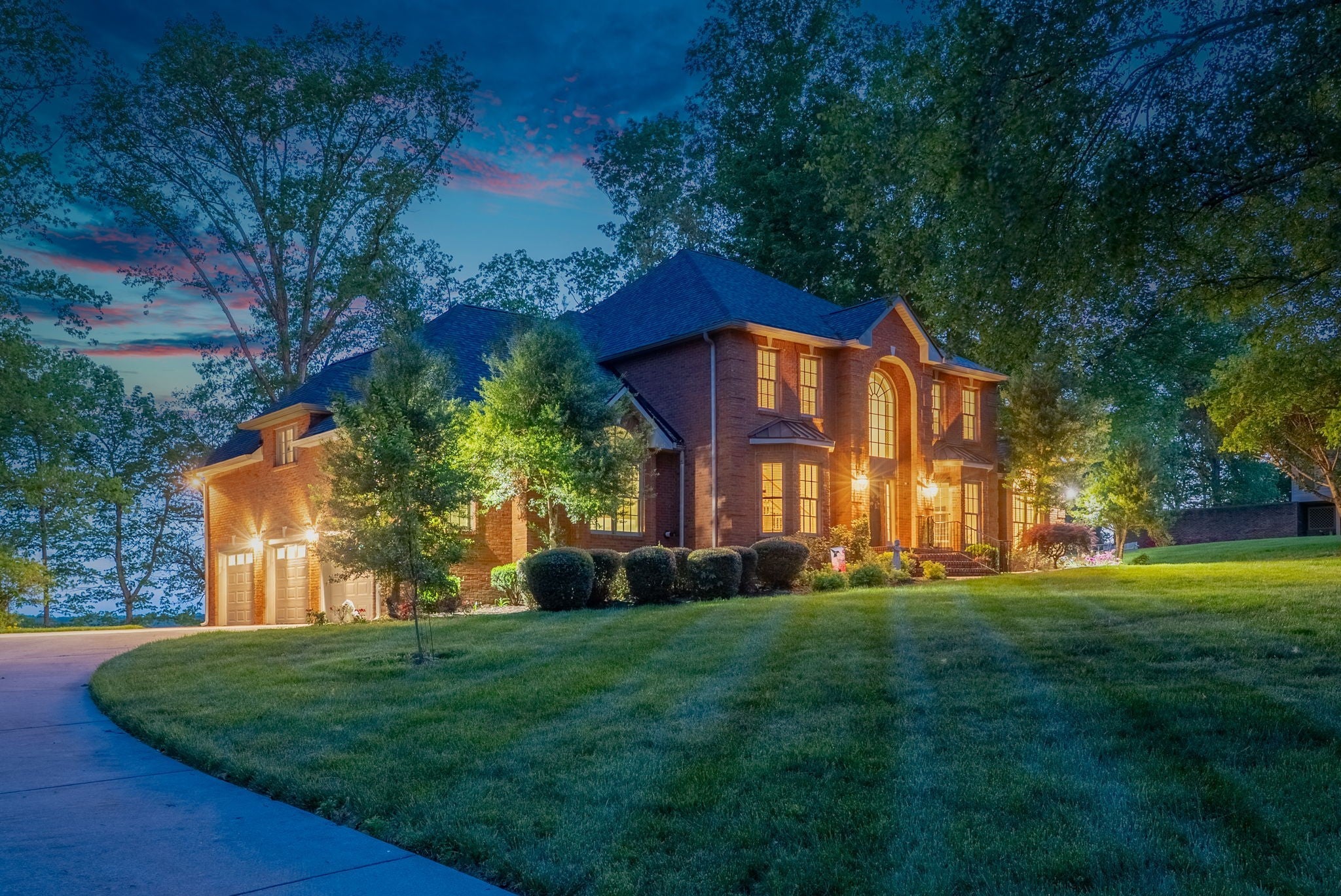 Photo of Listing #3177875