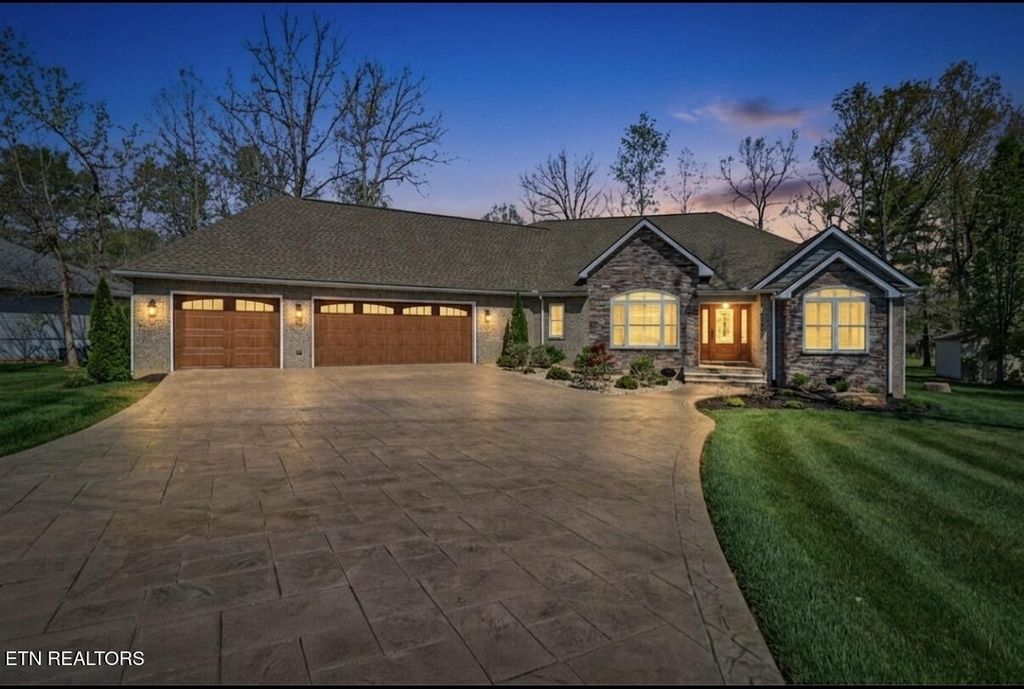 120 Forest View Drive, Crossville