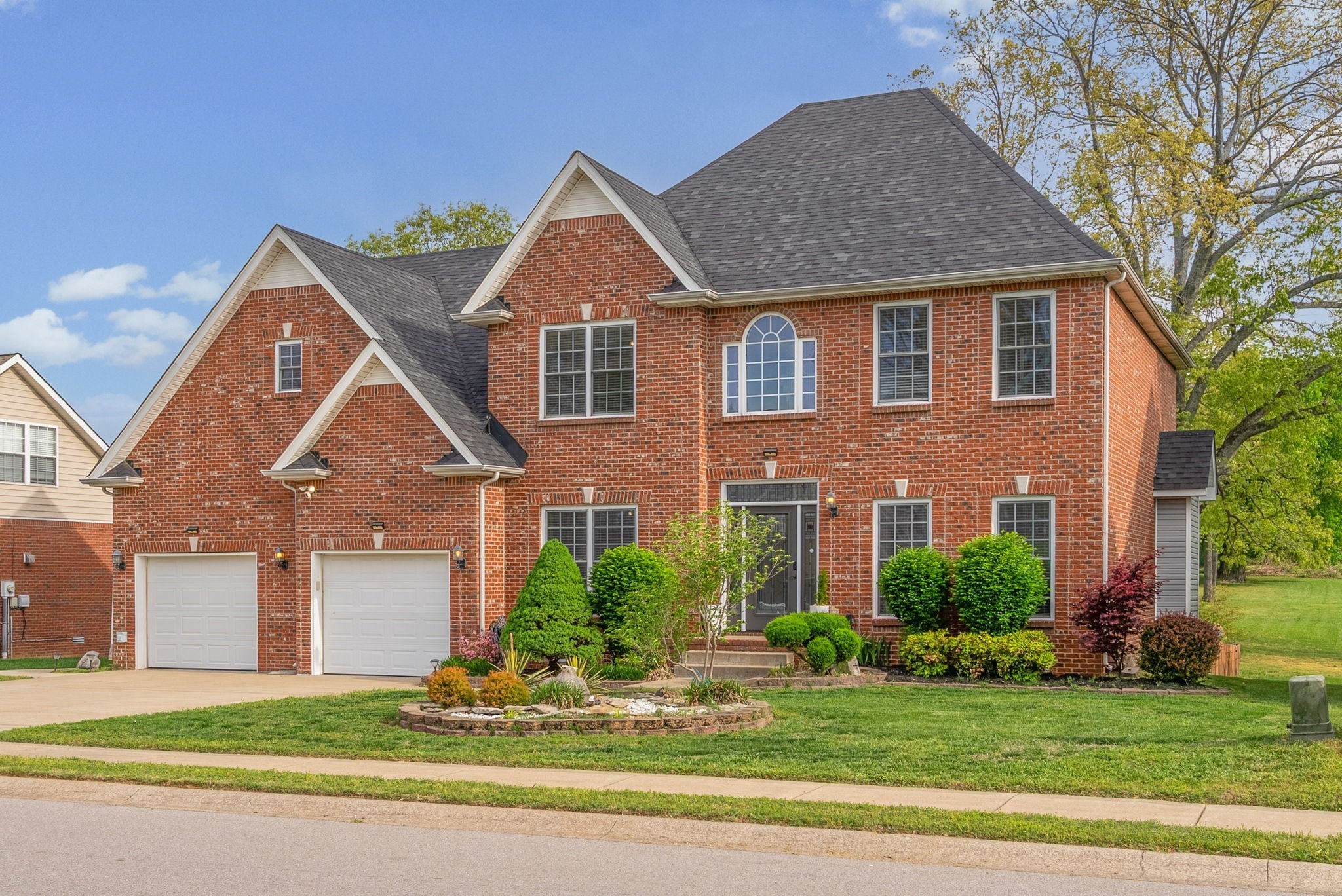 Photo of Listing #3178281