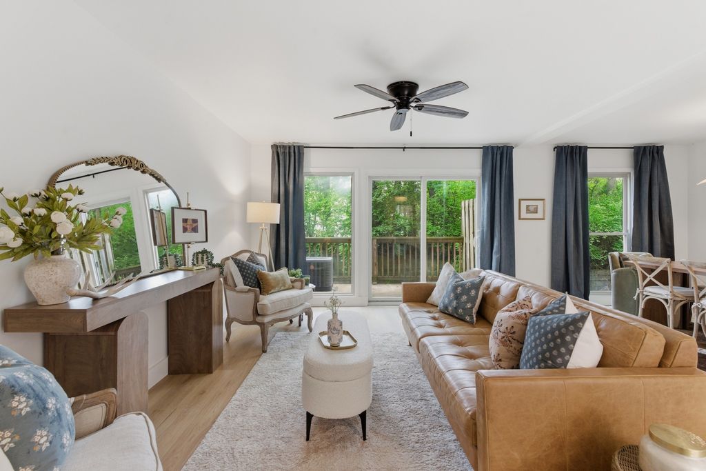 2116 Hobbs Rd L7, Nashville