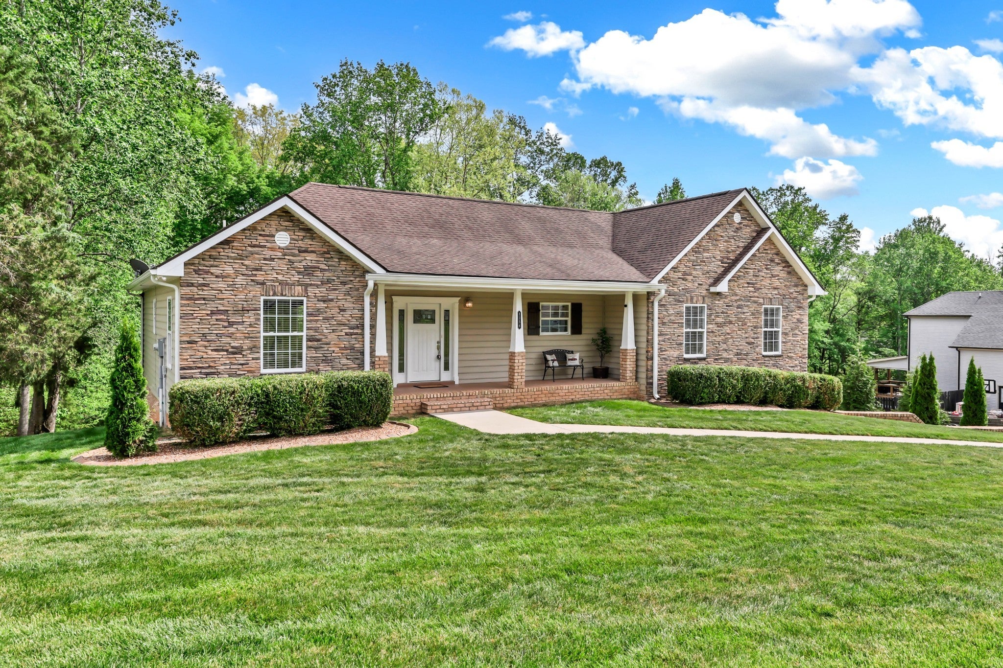 Photo of Listing #3178336