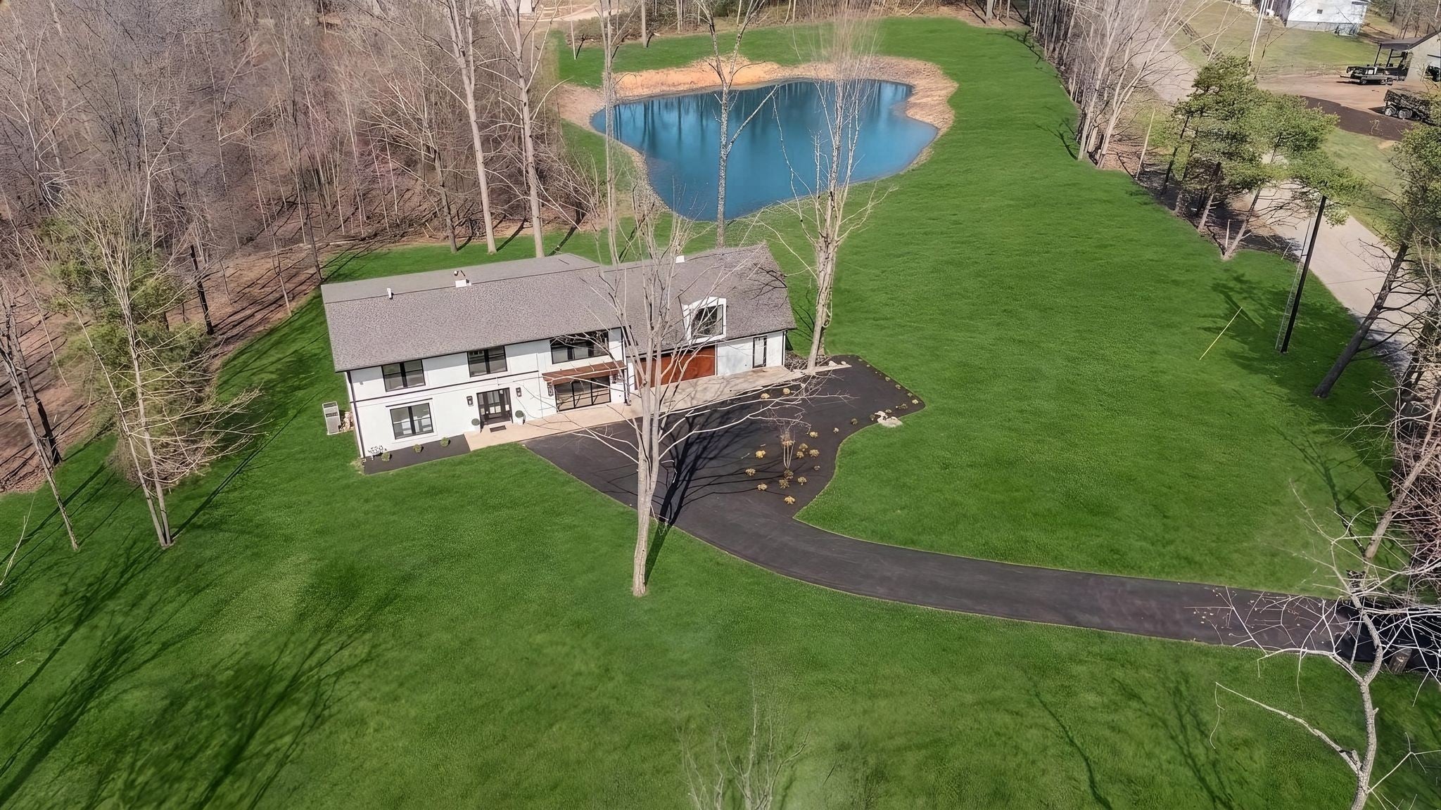 Photo of Listing #3178346