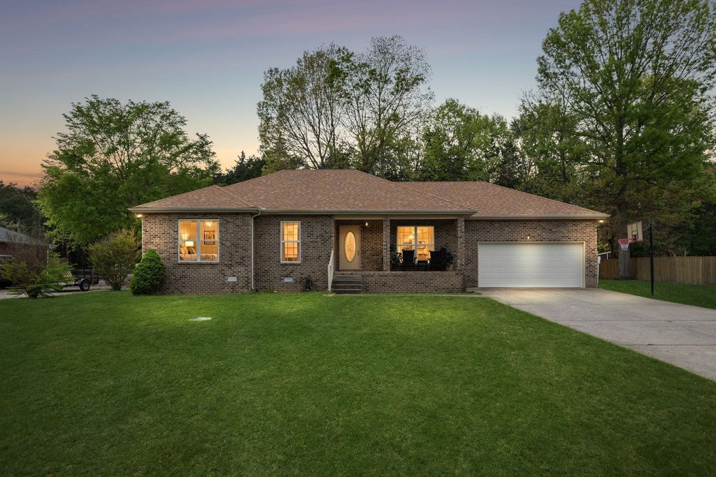 579 Windy Rd, Mount Juliet