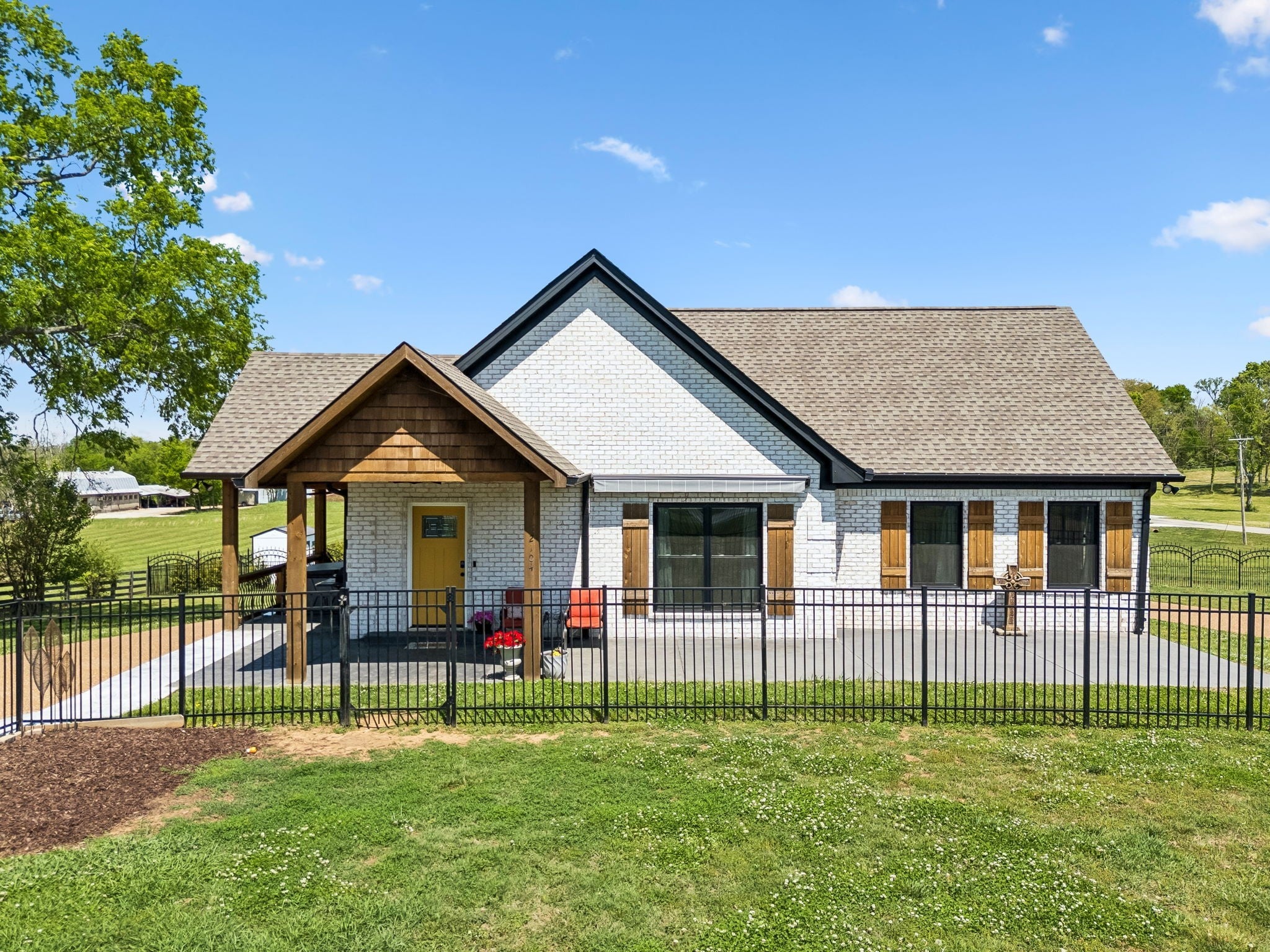 Photo of Listing #3178446