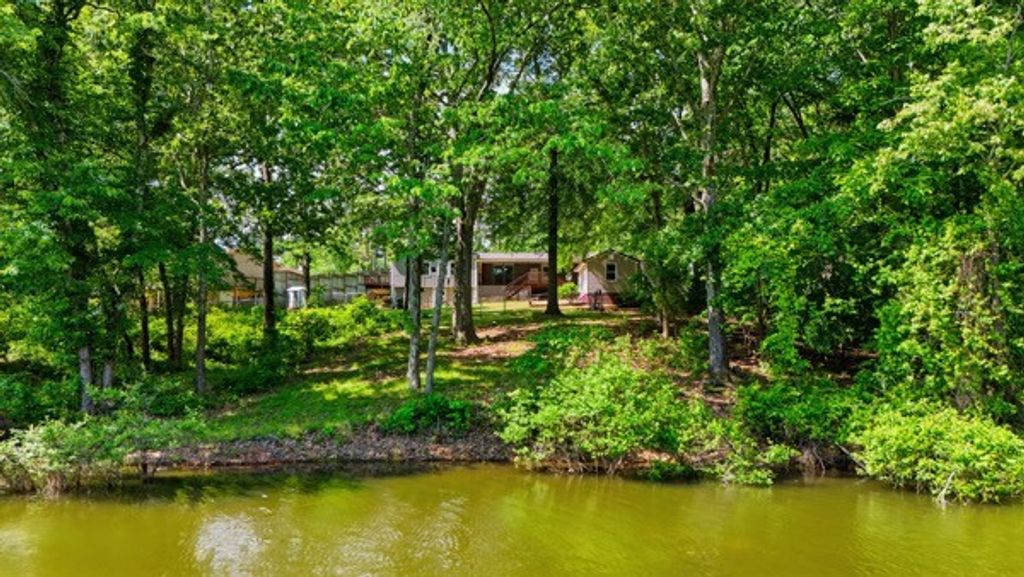 259 Joy Dr, Springville
