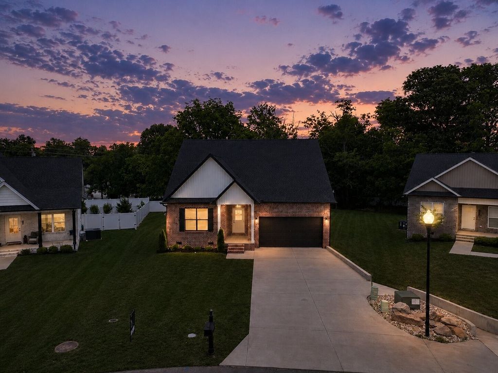 125 Beckam Way, Smithville
