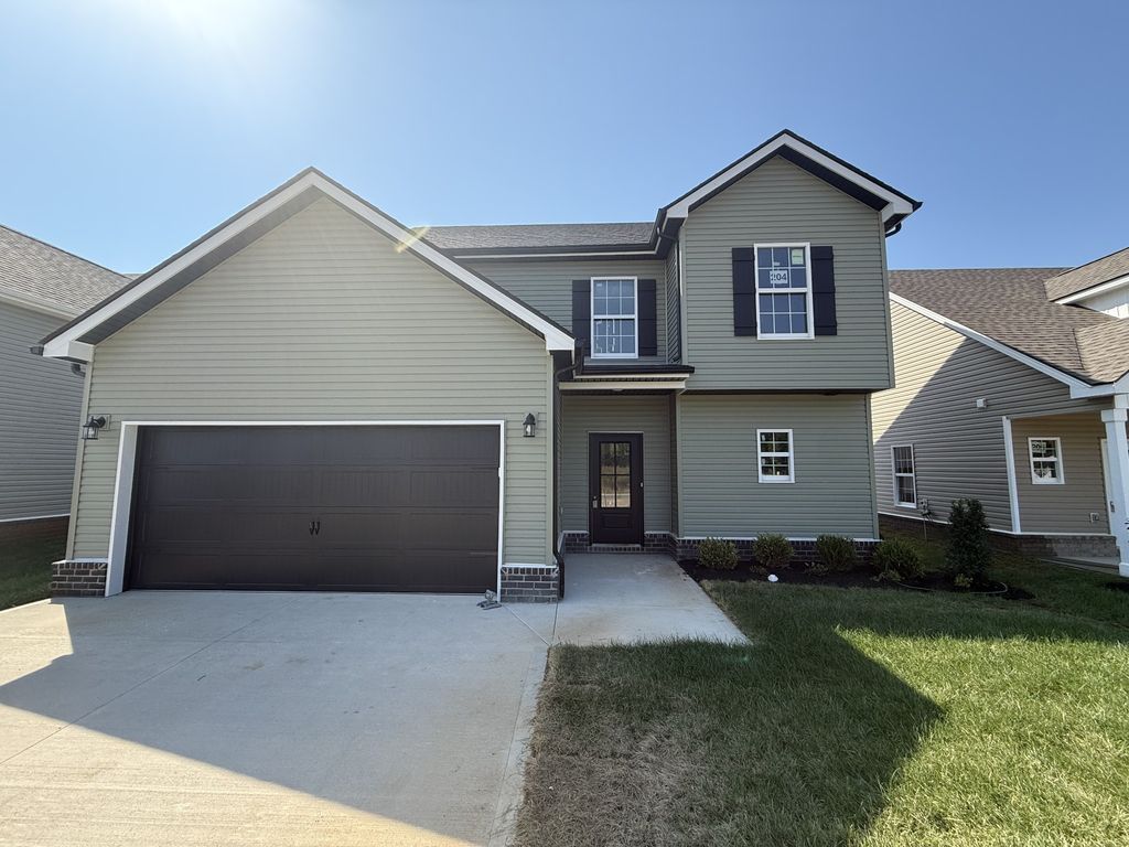 1118 Mary Lu Dr, Clarksville