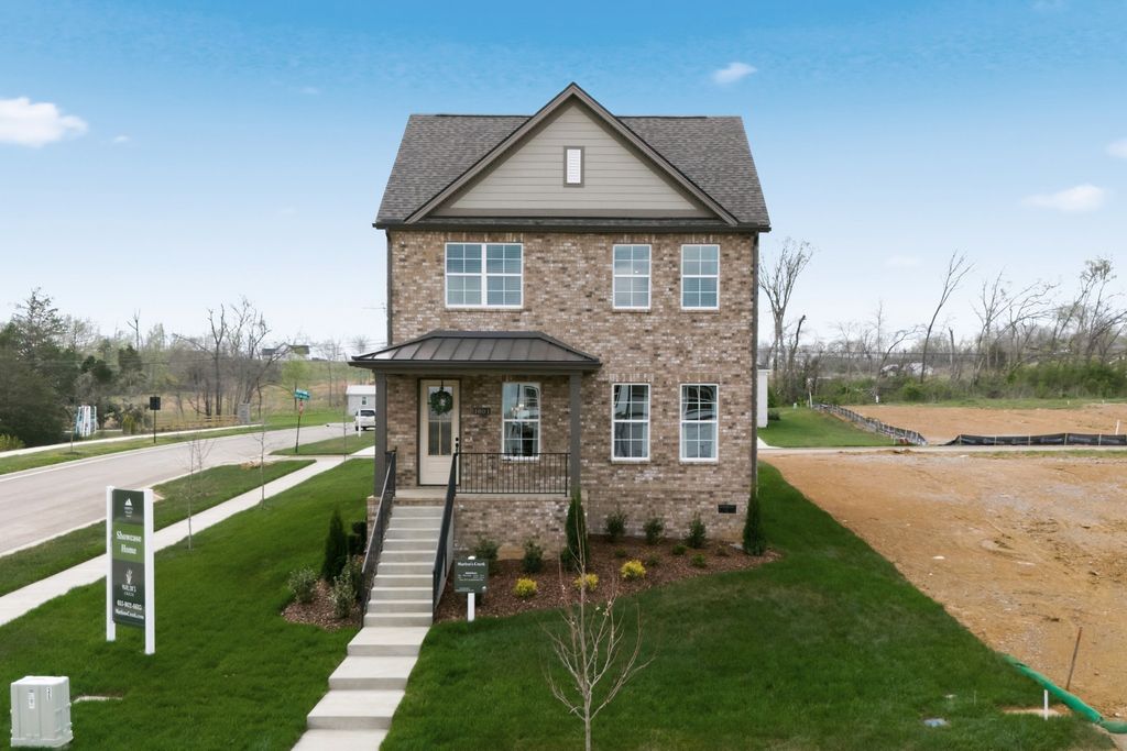1809 Flatwaters St, Spring Hill
