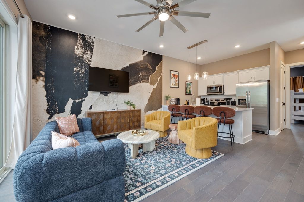2719 Alameda St 101, Nashville