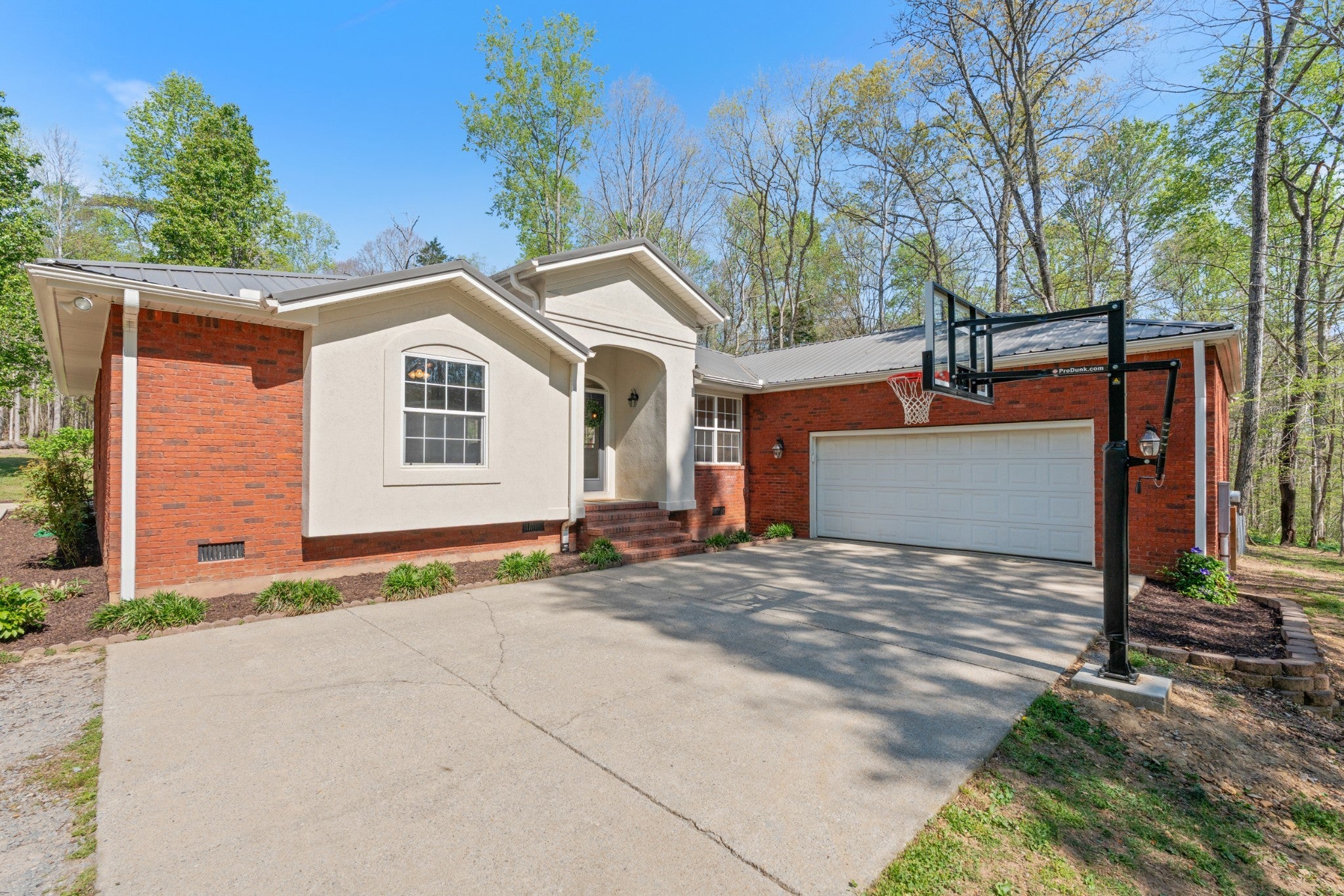 Photo of Listing #3179034