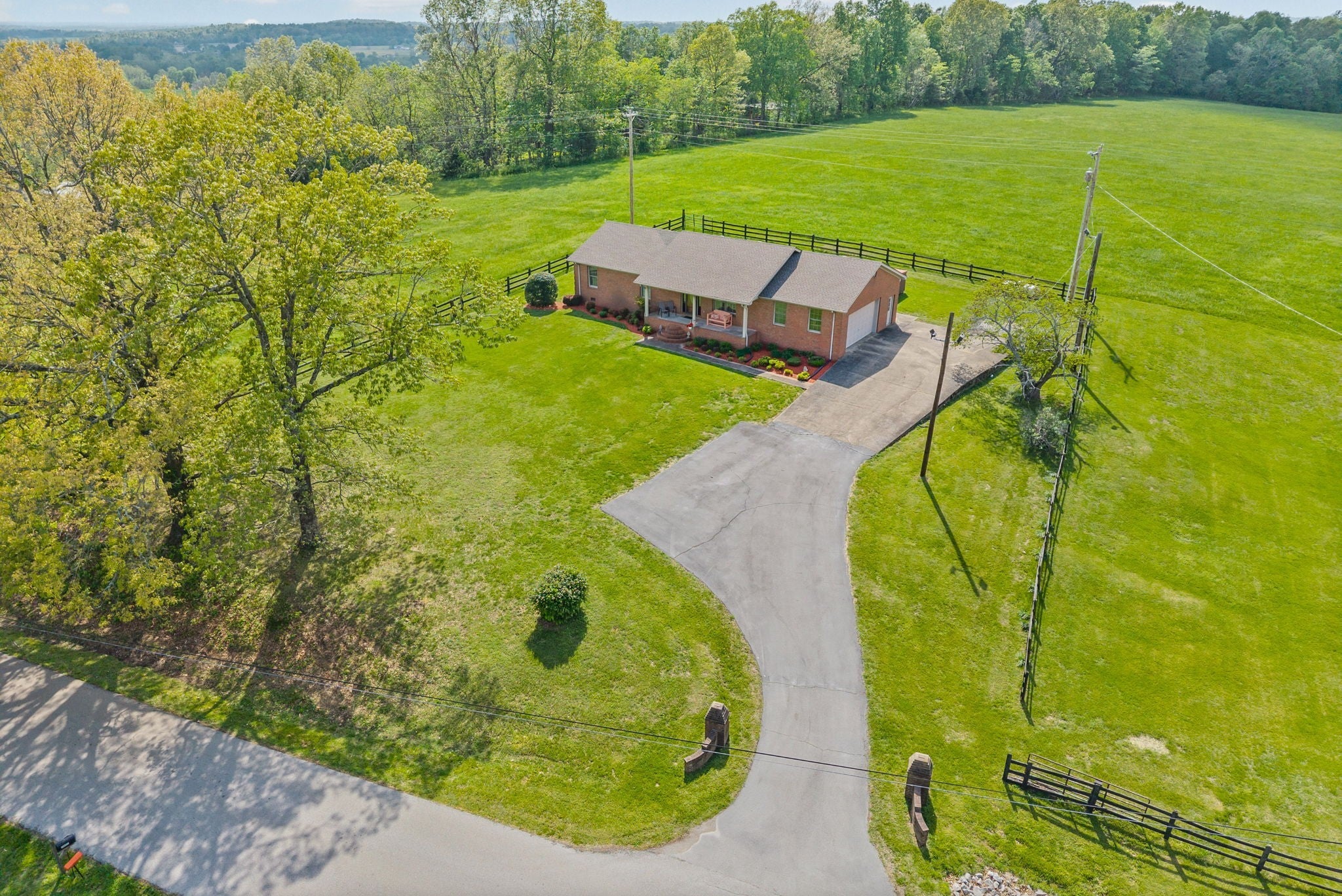 Photo of Listing #3179077