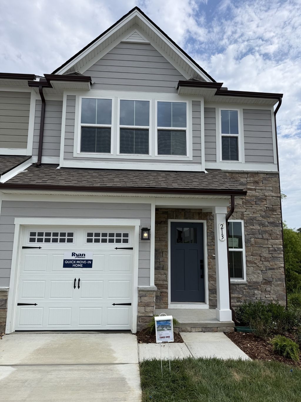213 Primrose Lane, Gallatin