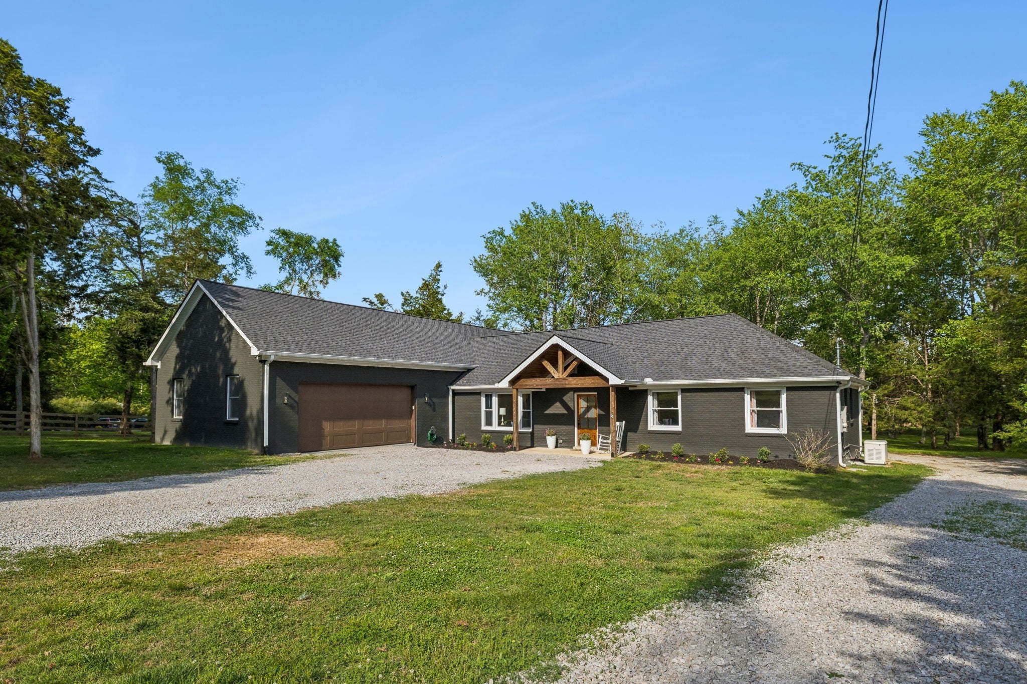 Photo of Listing #3179115