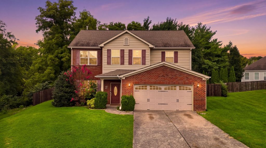 1026 Ryan Ct, Gallatin