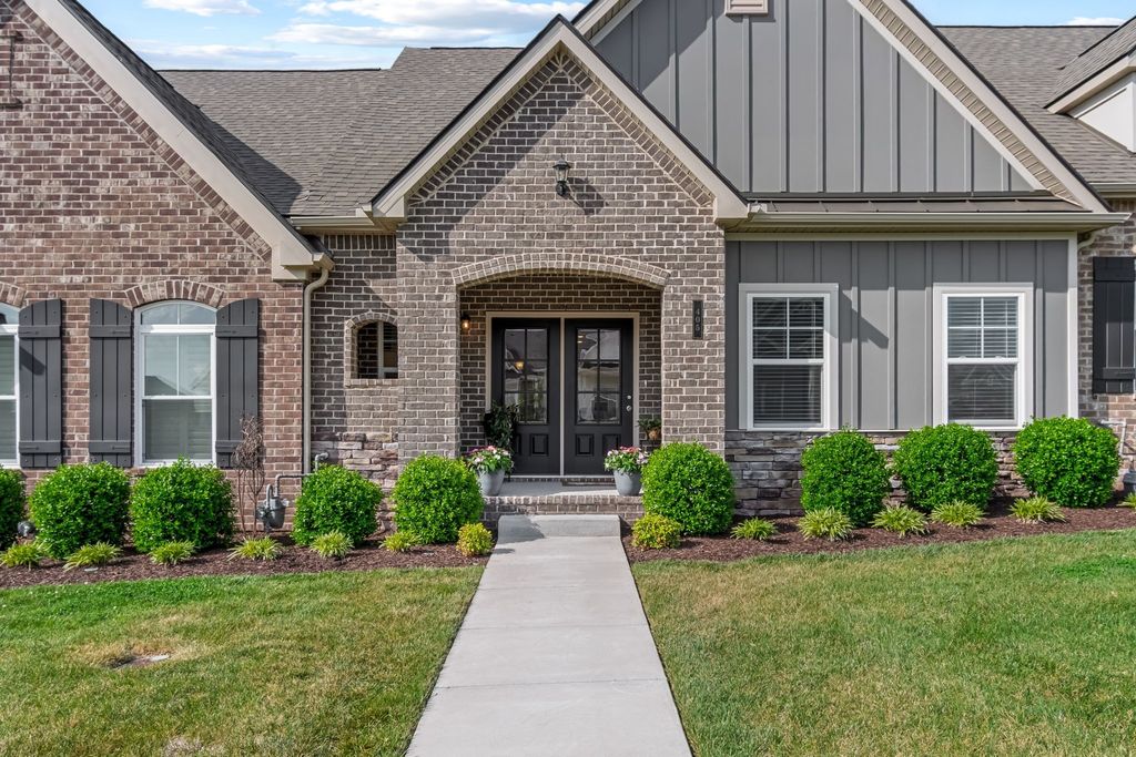 405 Alter Ter, Lebanon