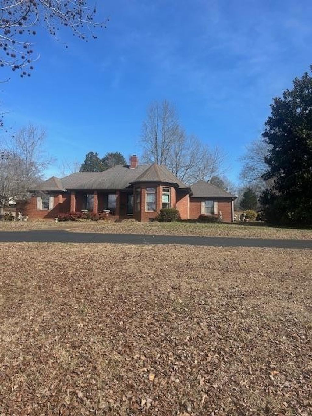 1842 Highway 641 S, Camden