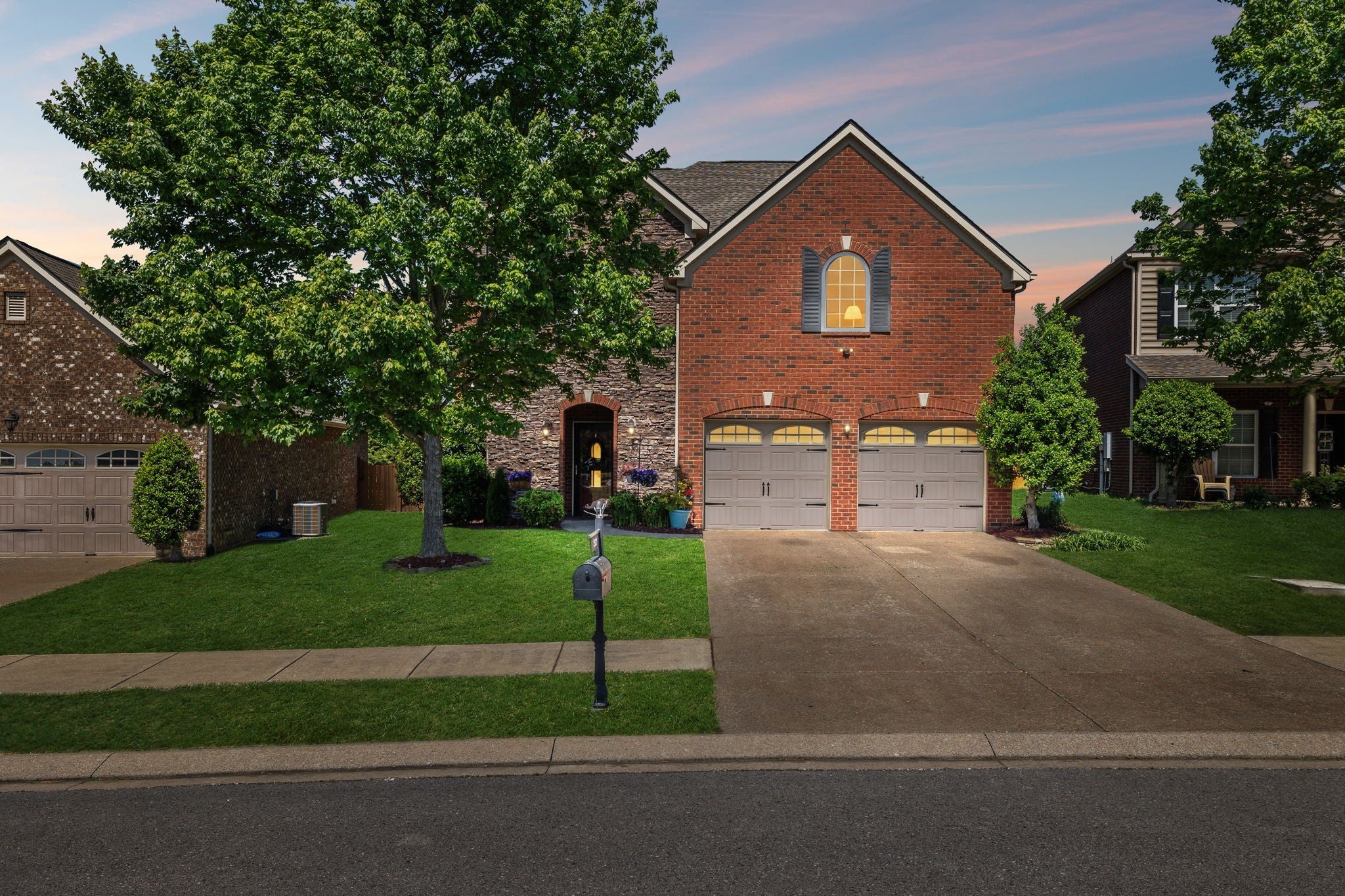 Photo of Listing #3179643