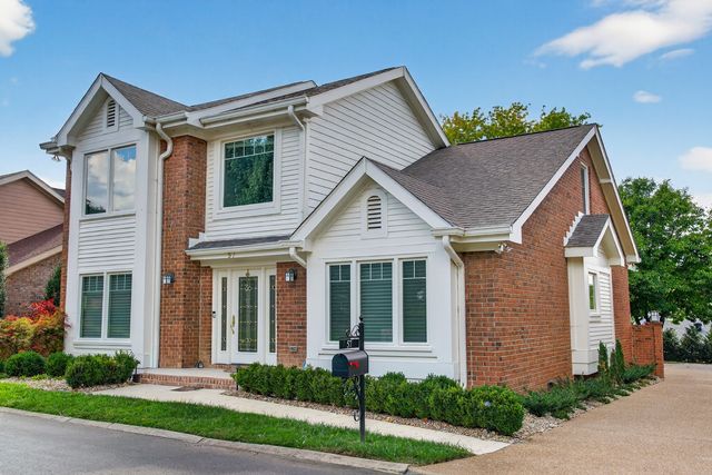 57 Brookhill Cir, Nashville