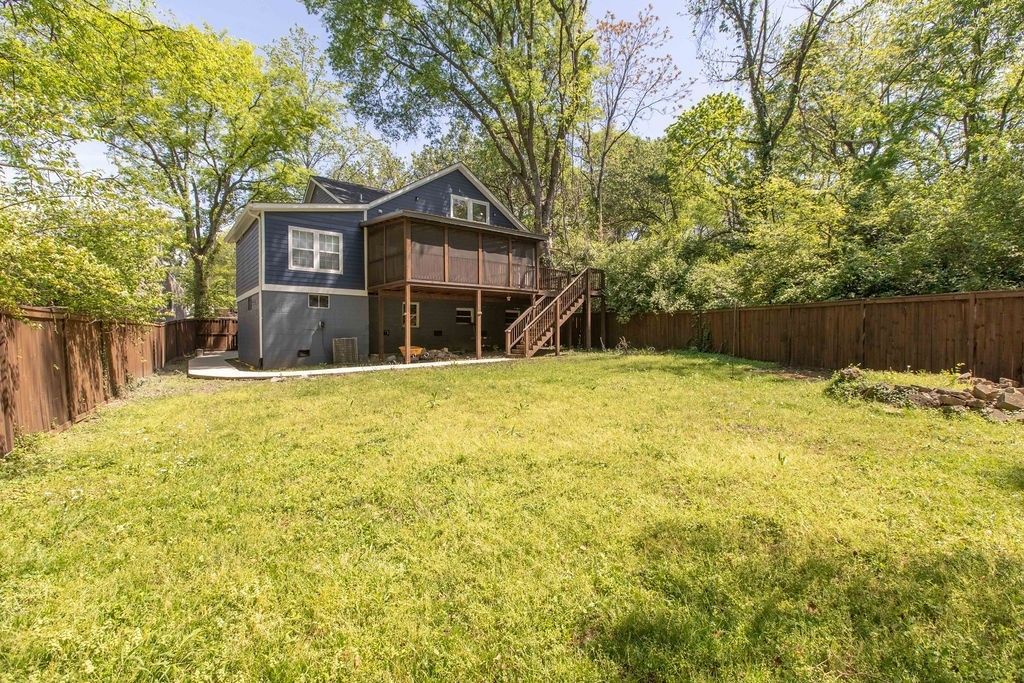 1021 College Ave, Nashville
