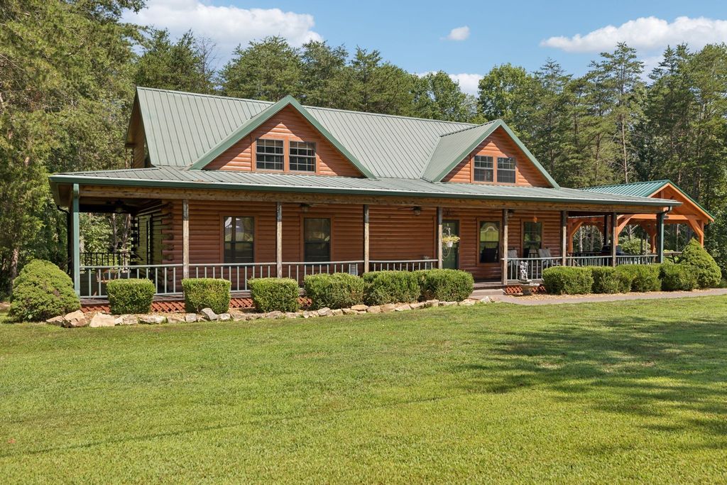 602 Gaither Hinson Rd, Waynesboro