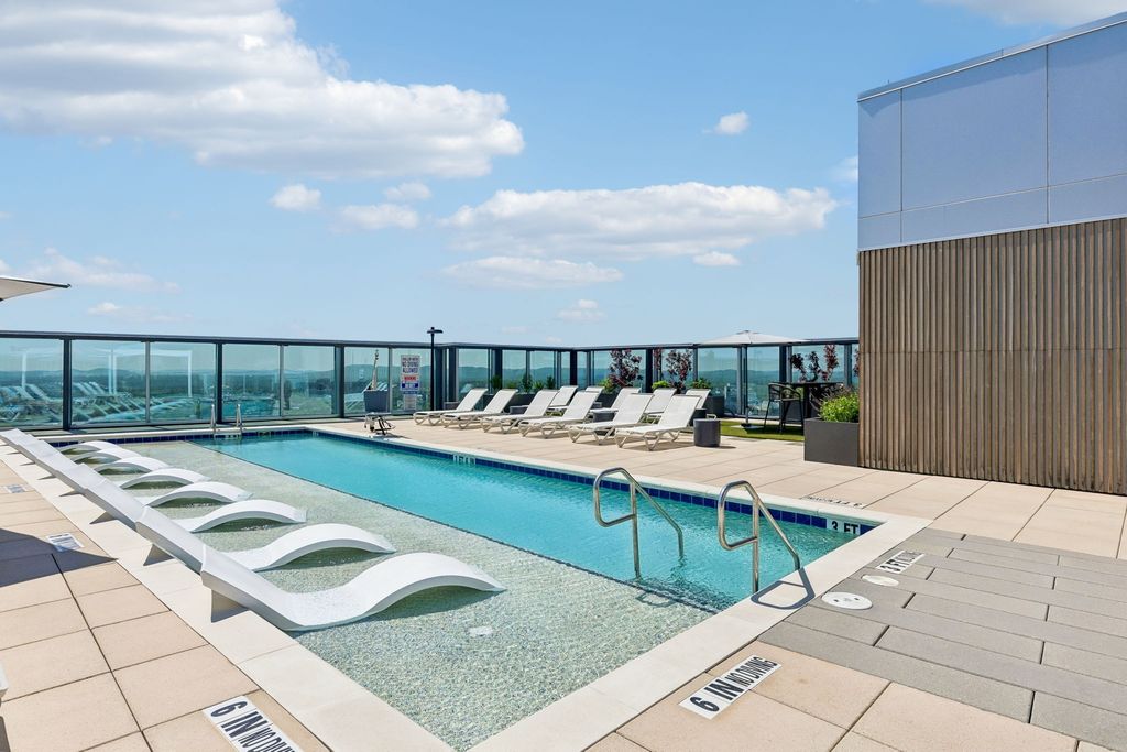 1616 West End Ave 2303, Nashville