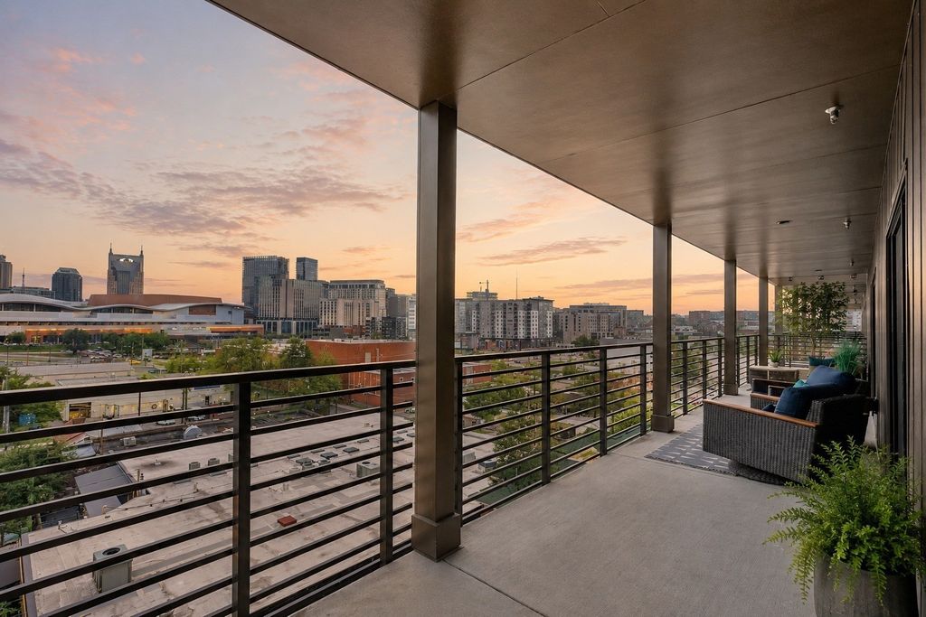 635 7th Ave S 505, Nashville