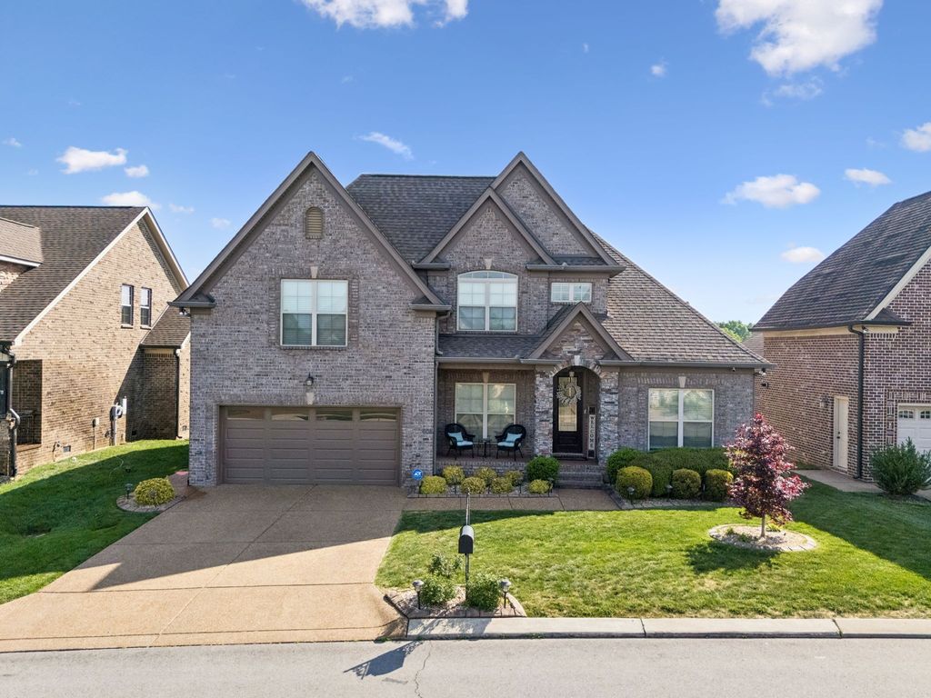 608 Southshore Pt, Mount Juliet