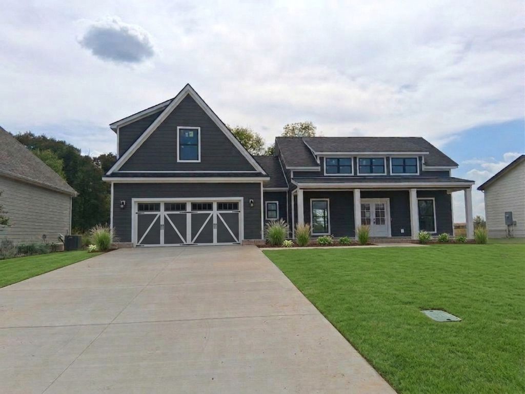 3213 Stonehorn Dr, Bell Buckle