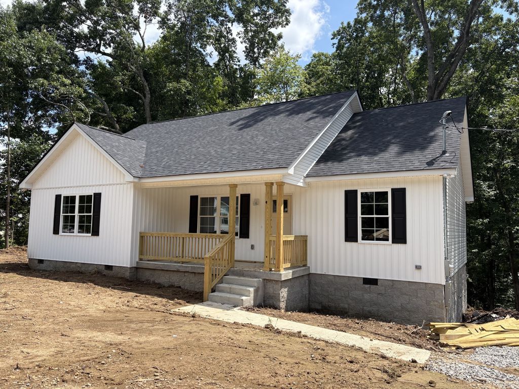 142 Poling Drive, Pulaski
