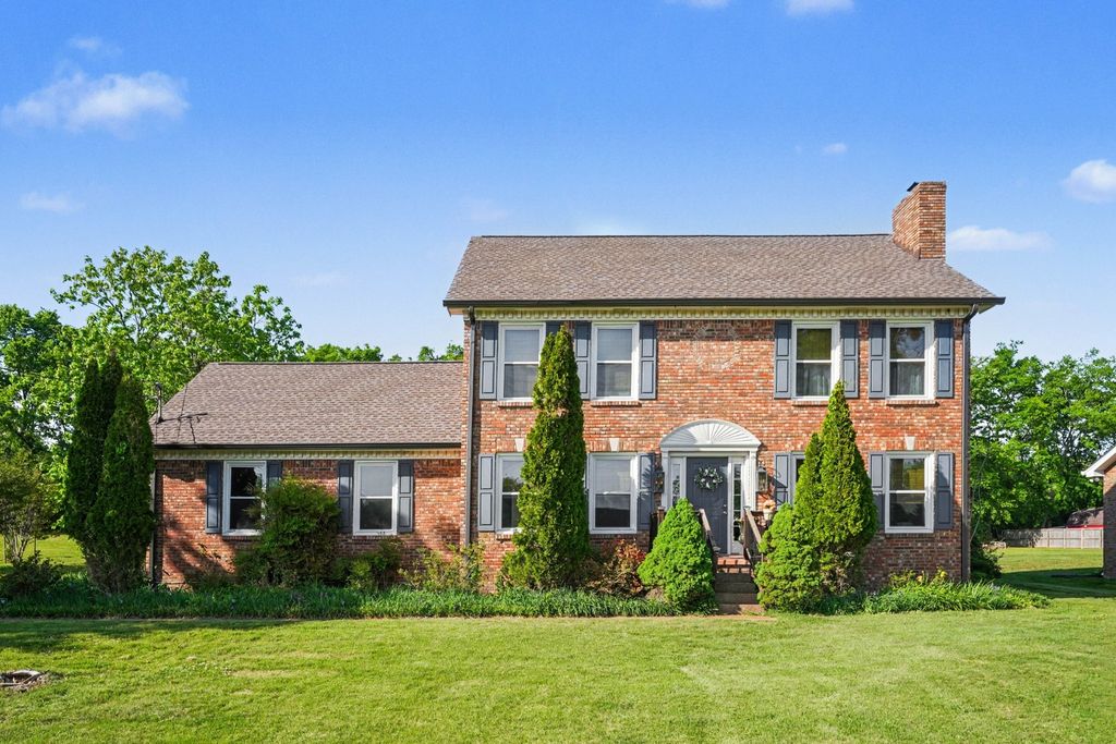 224 Brookhaven Dr, Gallatin