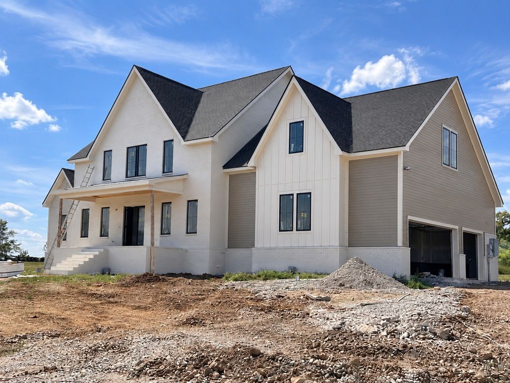 8705 Iron Willow Pass, Eagleville