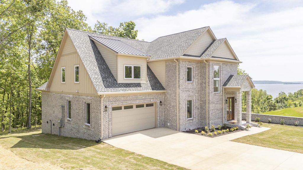 205 Pioneer Trl, Savannah