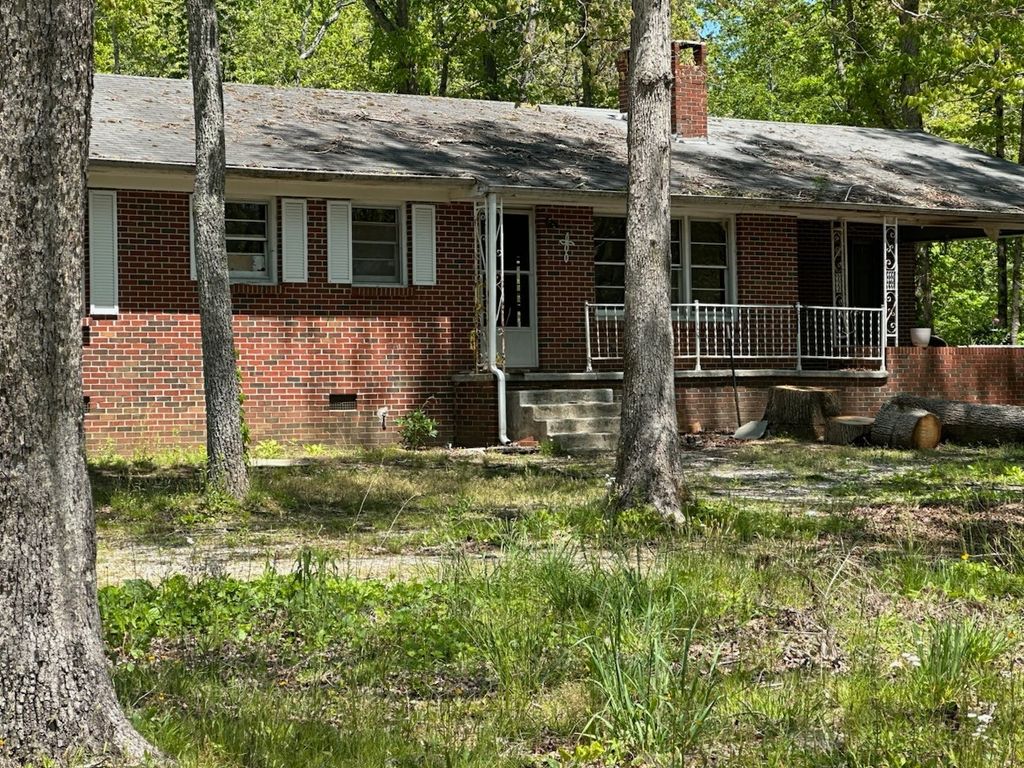 26131 State Route 108, Coalmont