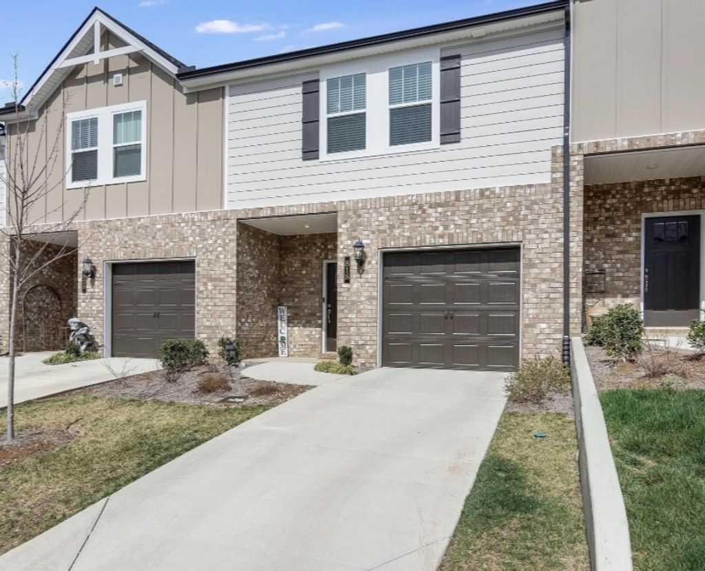 818 Arrington Way, Columbia