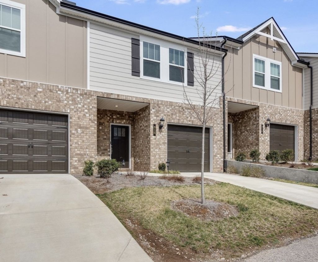 818 Arrington Way, Columbia