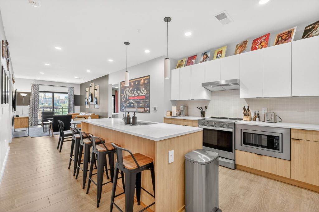 635 7th Ave S 514, Nashville