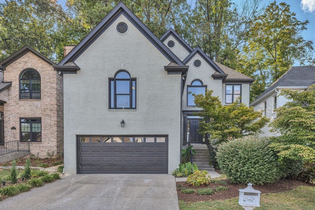 42 Nickleby Down, Brentwood