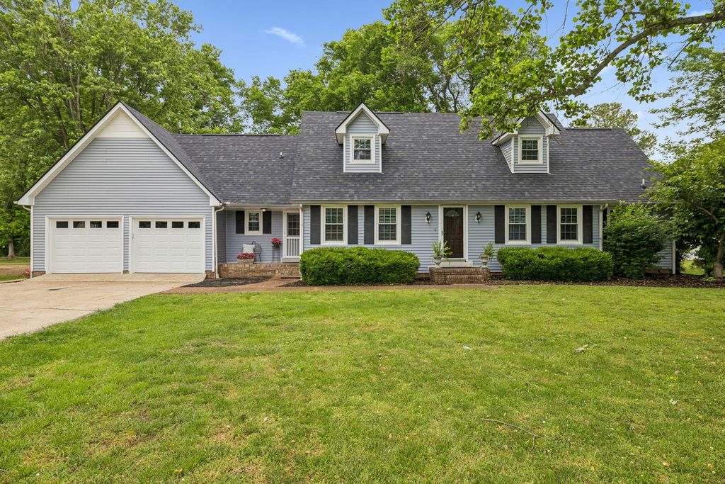 1305 Jewell Dr, Columbia